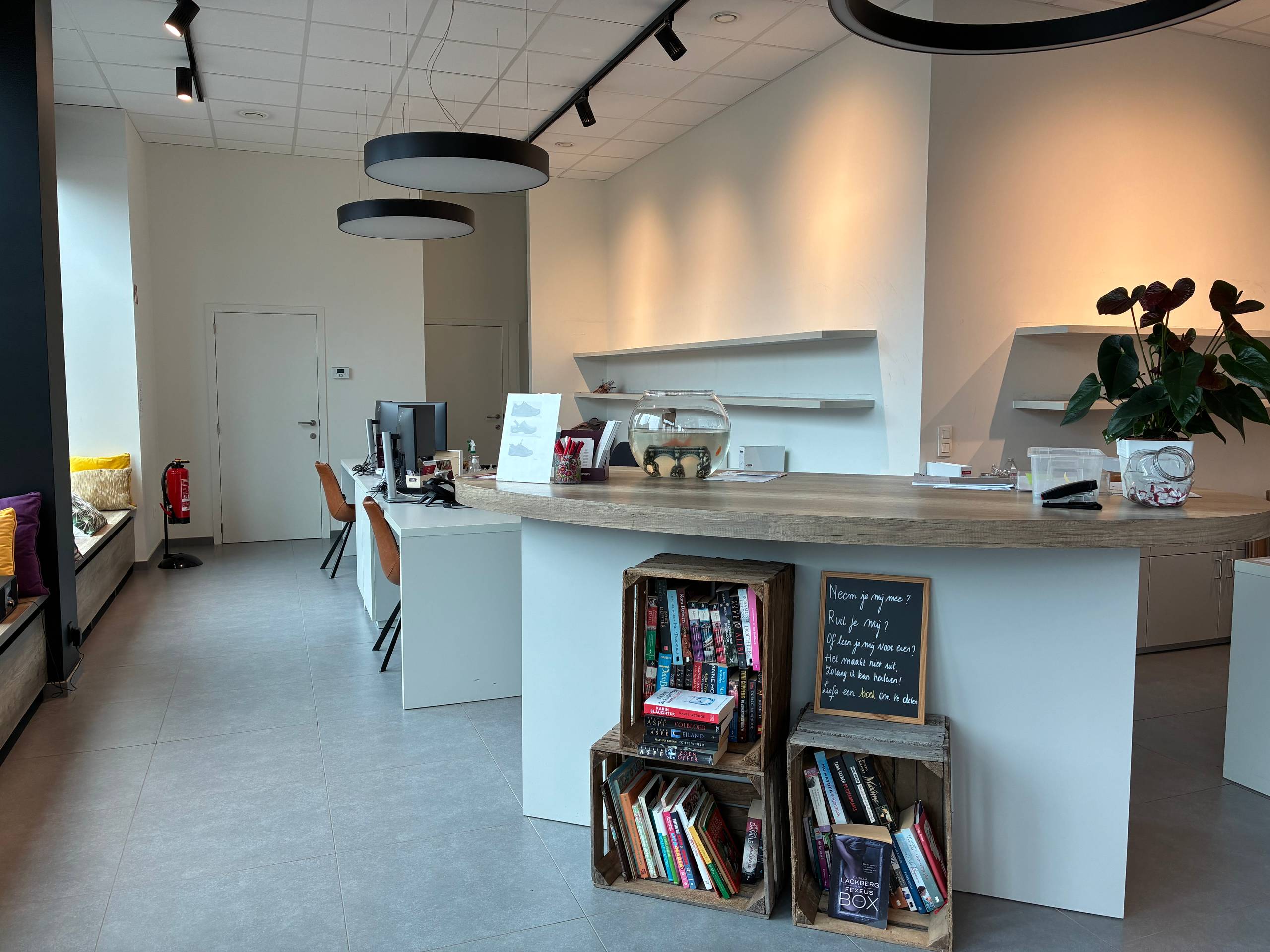 Exclusief handelspand van 120 m² in hartje Waregem - foto 4