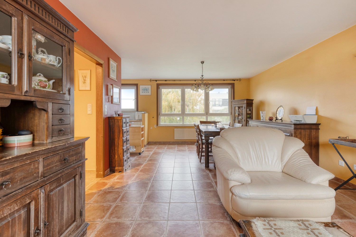 INSTAPKLARE BEL-ÉTAGE MET 3 SLPKS, GARAGE & ZONNIGE TUIN - foto 5