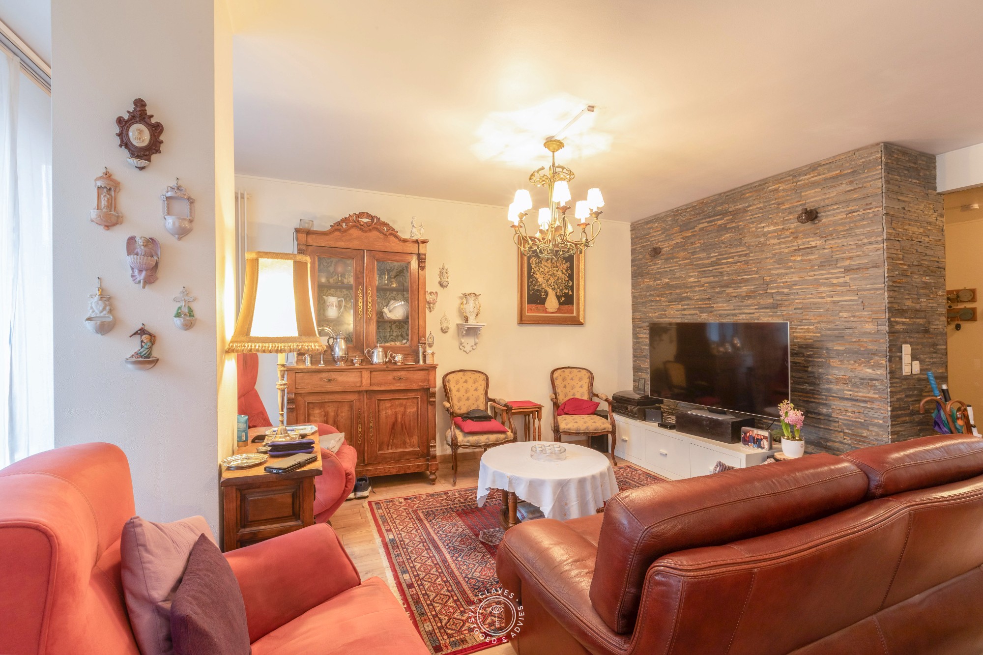 Ruim 3-slaapkamerappartement op interessante centrale ligging in Sint-Niklaas - foto 3