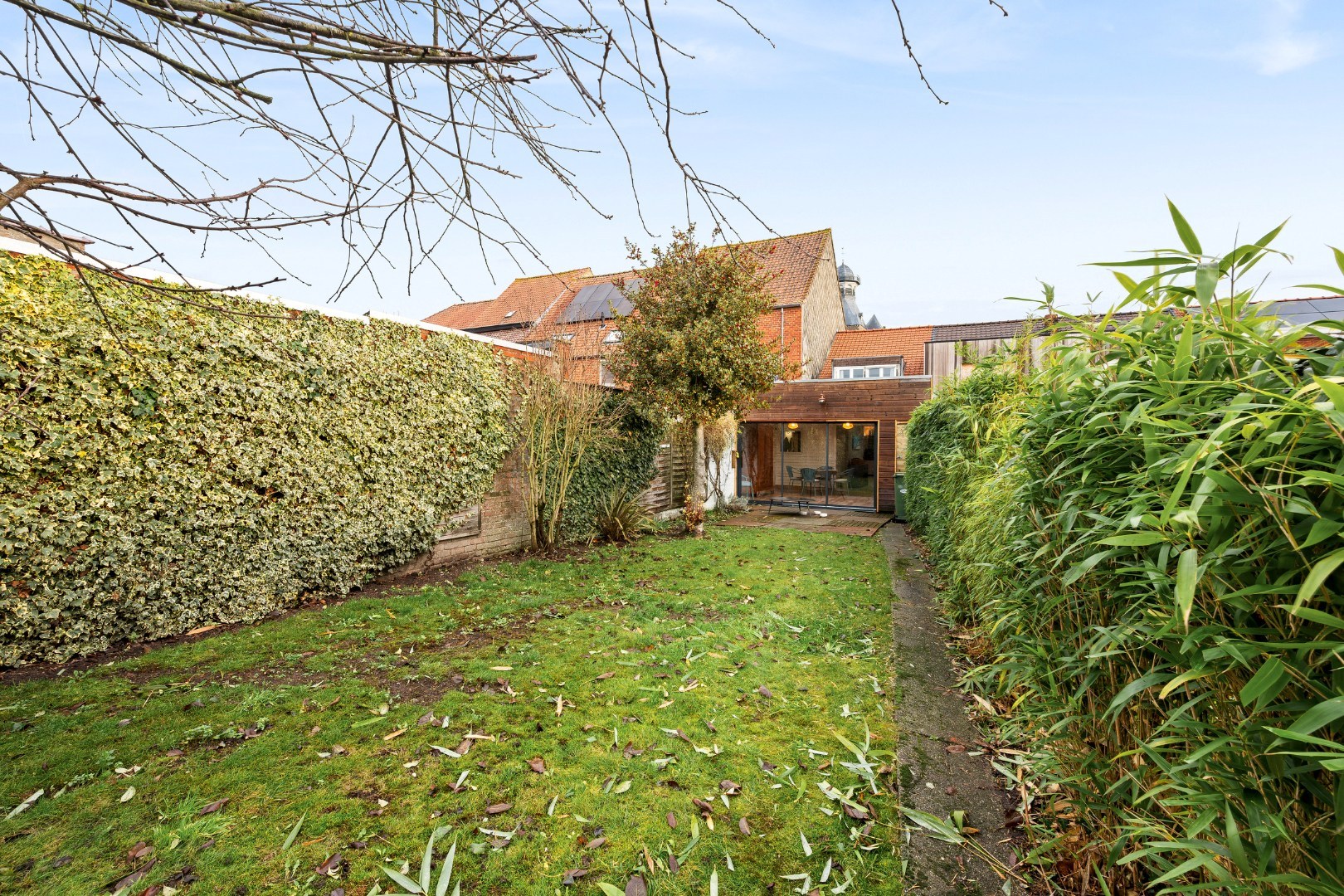 Ready-to-move-in house with 2 bedrooms and a sun-facing garden in Mesen. - photo 2
