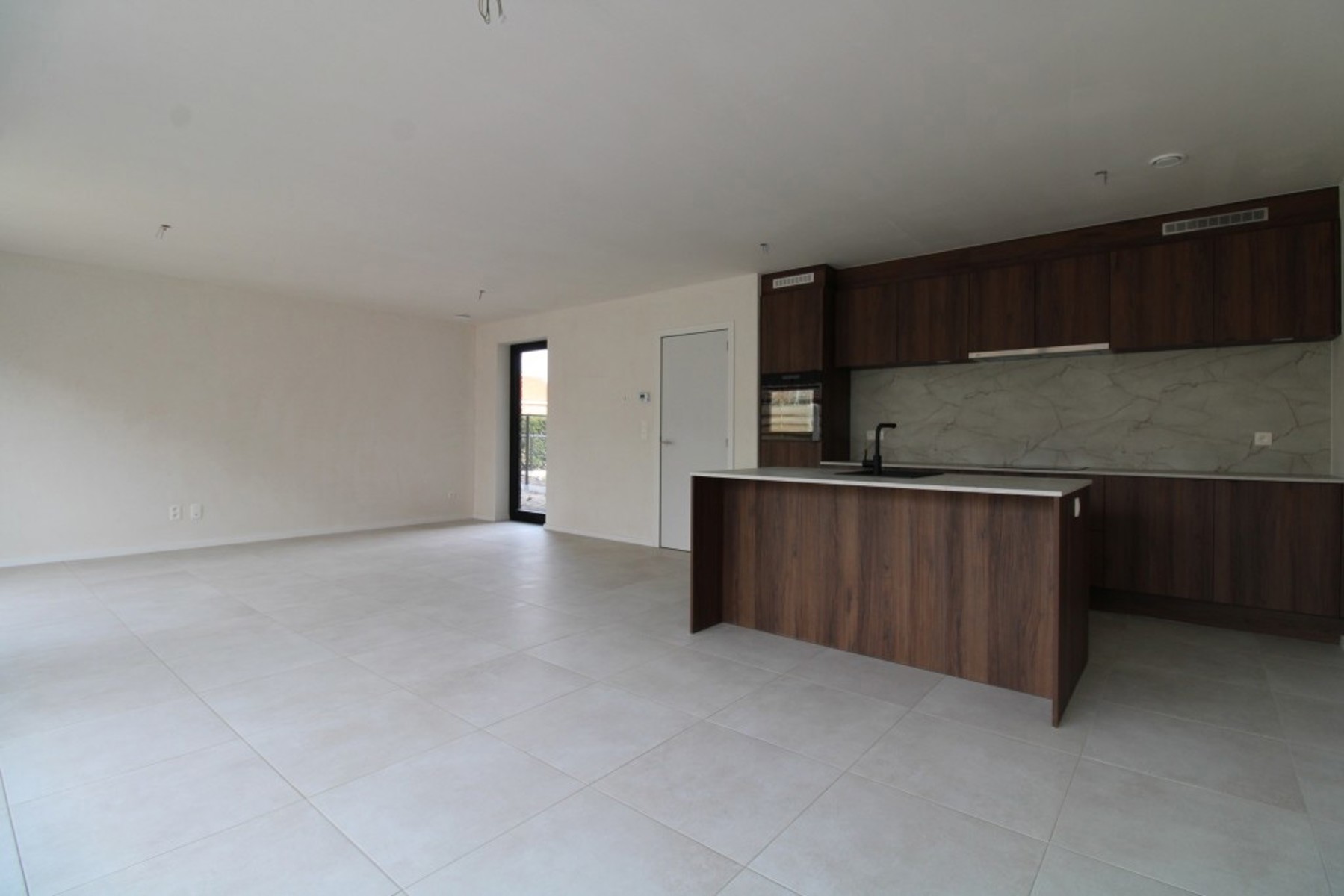 Huis te koop in Zoersel met 3 slaapkamers - foto 3