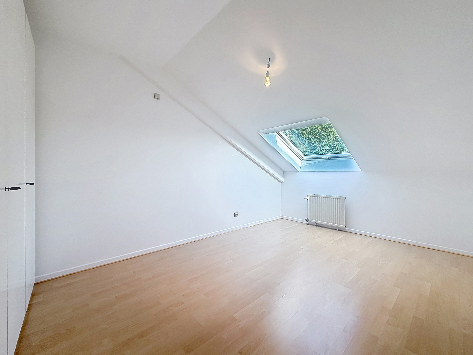 Apartment for rent in Auderghem with 2 bedrooms - photo 4