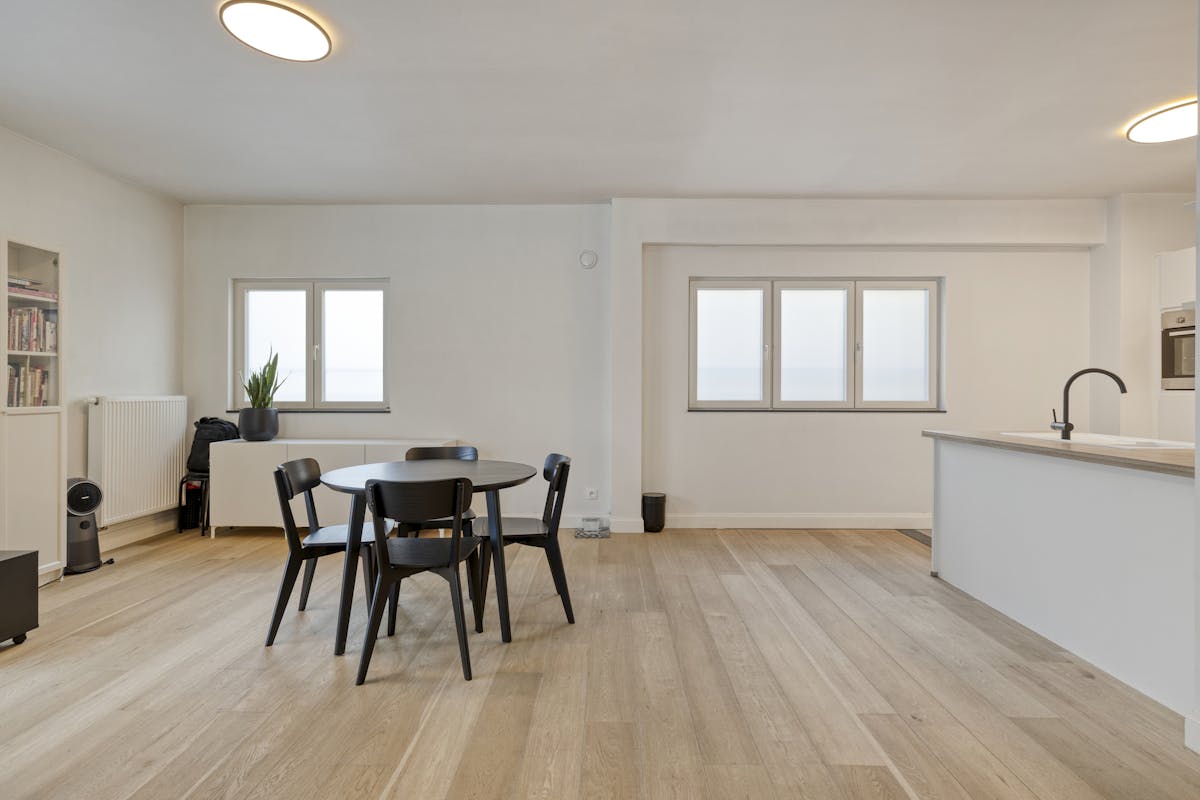 Ready to move in apartment with two terraces for sale in Ghent - photo 2