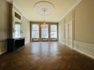 Commercial for rent in Bruges