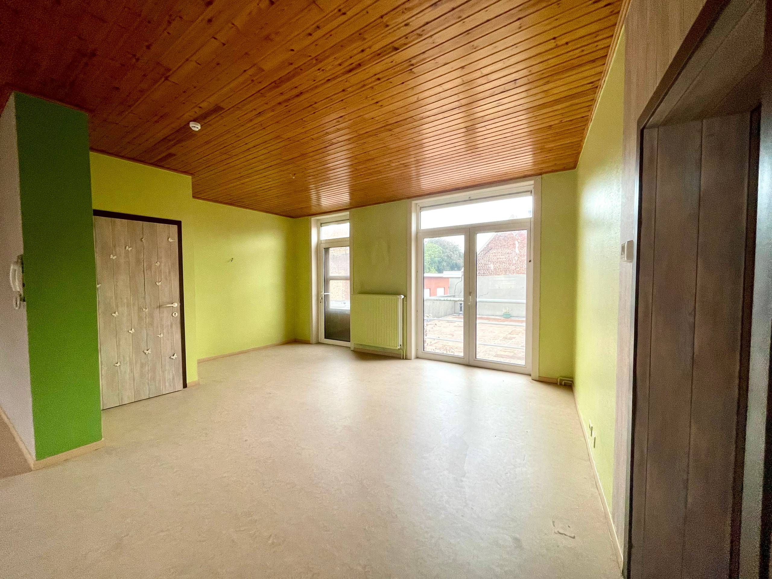 Wervik - Ruim appartement met 3 slaapkamers te huur - foto 4