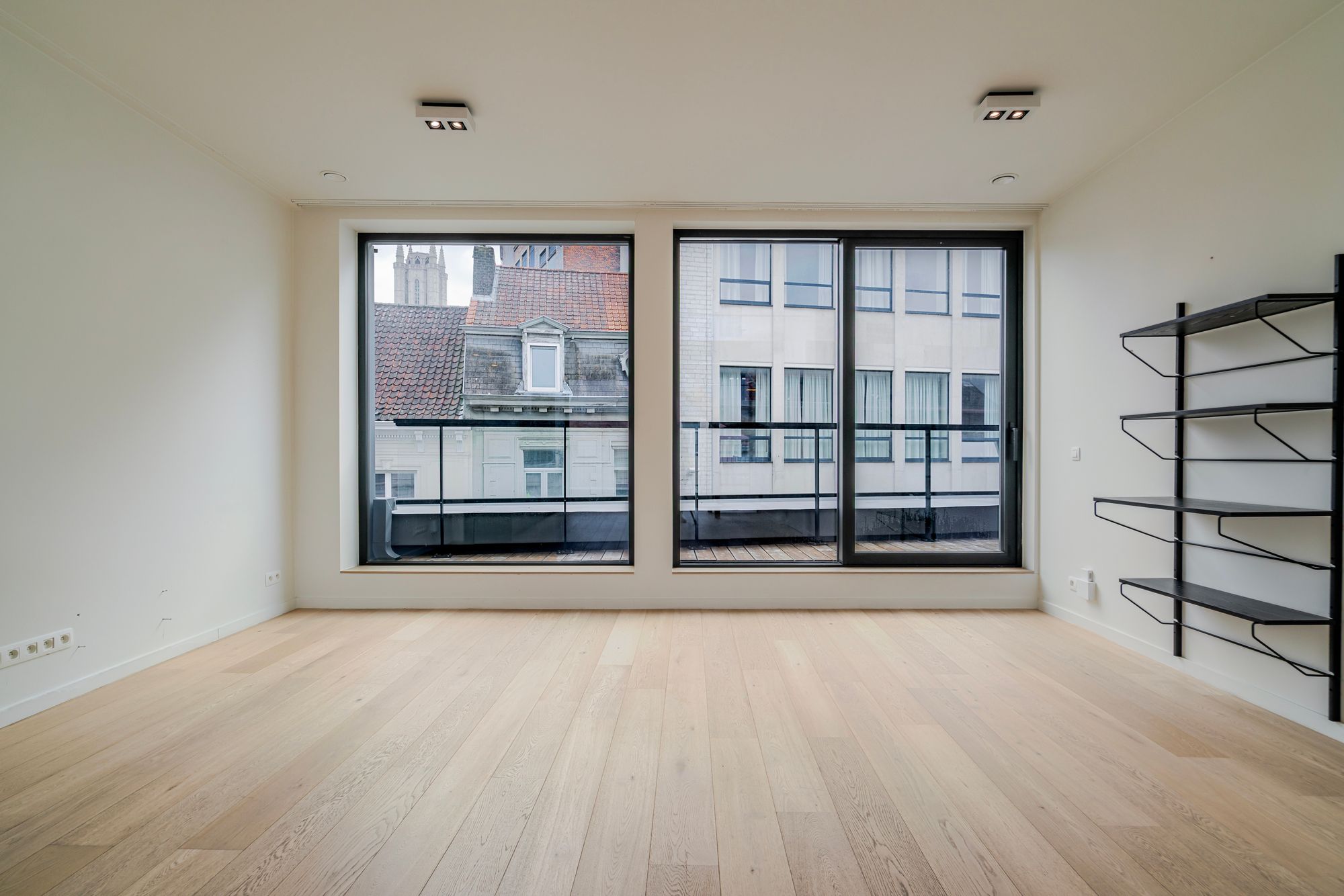 Prachtig duplexappartement met terras te huur in centrum Gent! - foto 4