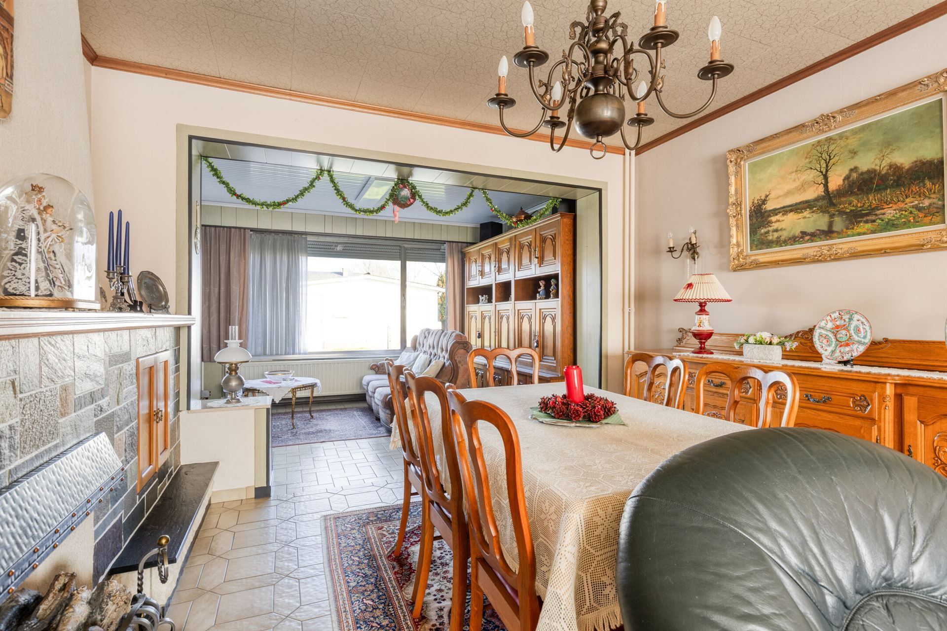 Halfopen bebouwing met 3 slaapkamers, leuke tuin en garage - foto 4