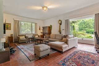 Dans le vert de Schoten, dans le quartier résidentiel De Zeurt, se trouve cette villa individuelle sur un terrain exceptionnel d'environ 4.910...