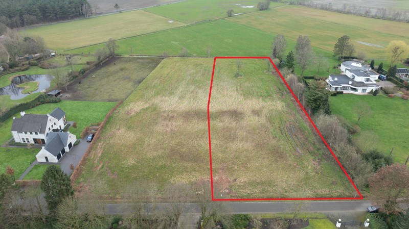 Terrain de construction avec zone agricole adjacente à Pelt - photo 1
