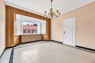 Gezellige woning met 3 slaapkamer en ruime tuin in Beringen Centrum. Belangrijkste troeven:- Centrale ligging- 3 slaapkamers- Mooi onderhouden- Ruime...