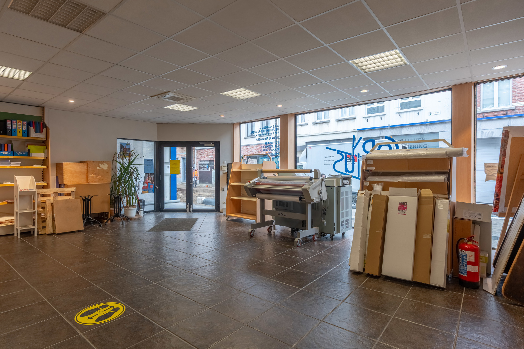 Verrassend ruime handelswoning met bovenliggend appartement. - foto 4