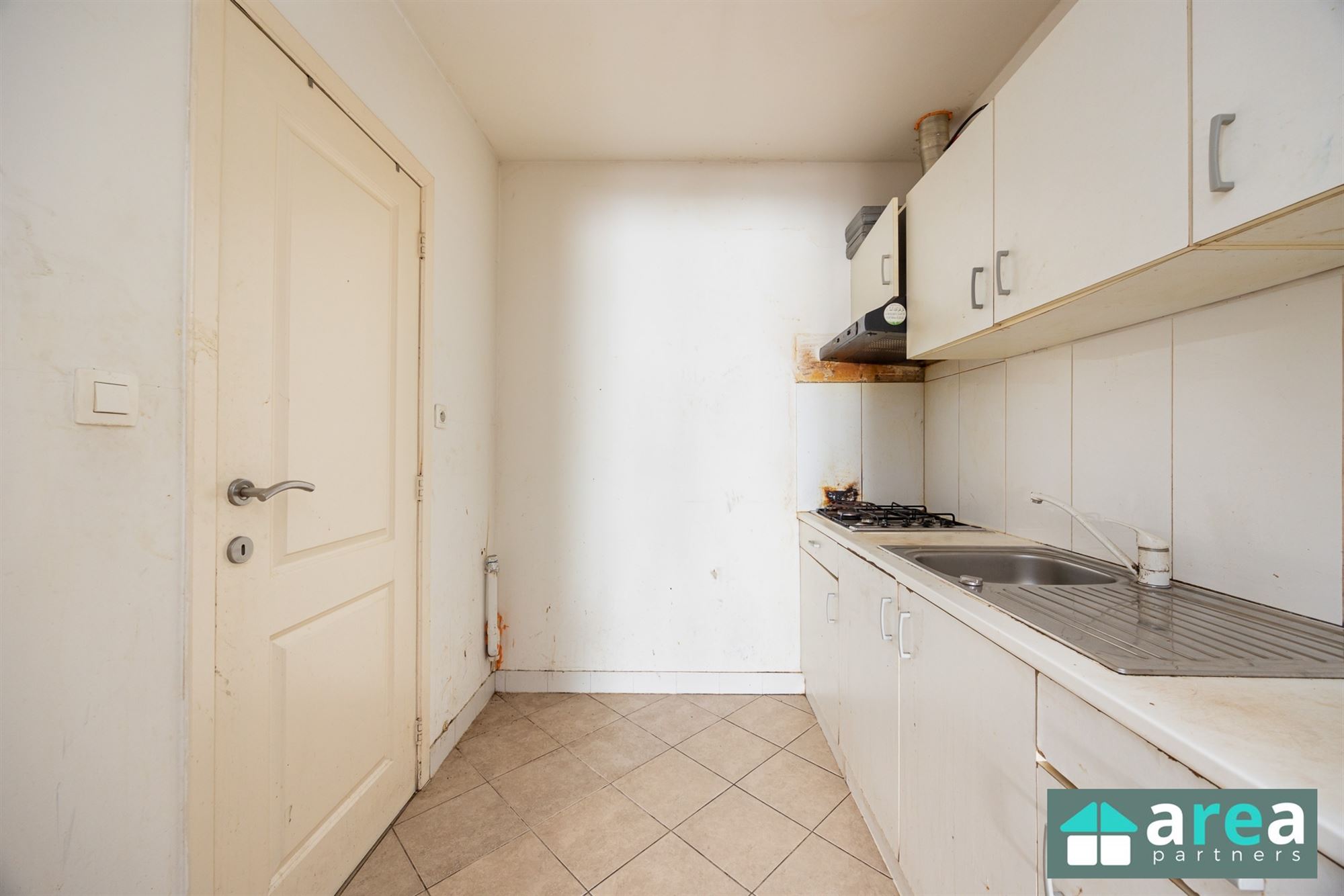 Commercial à vendre à Anvers avec 5 chambres - photo 5