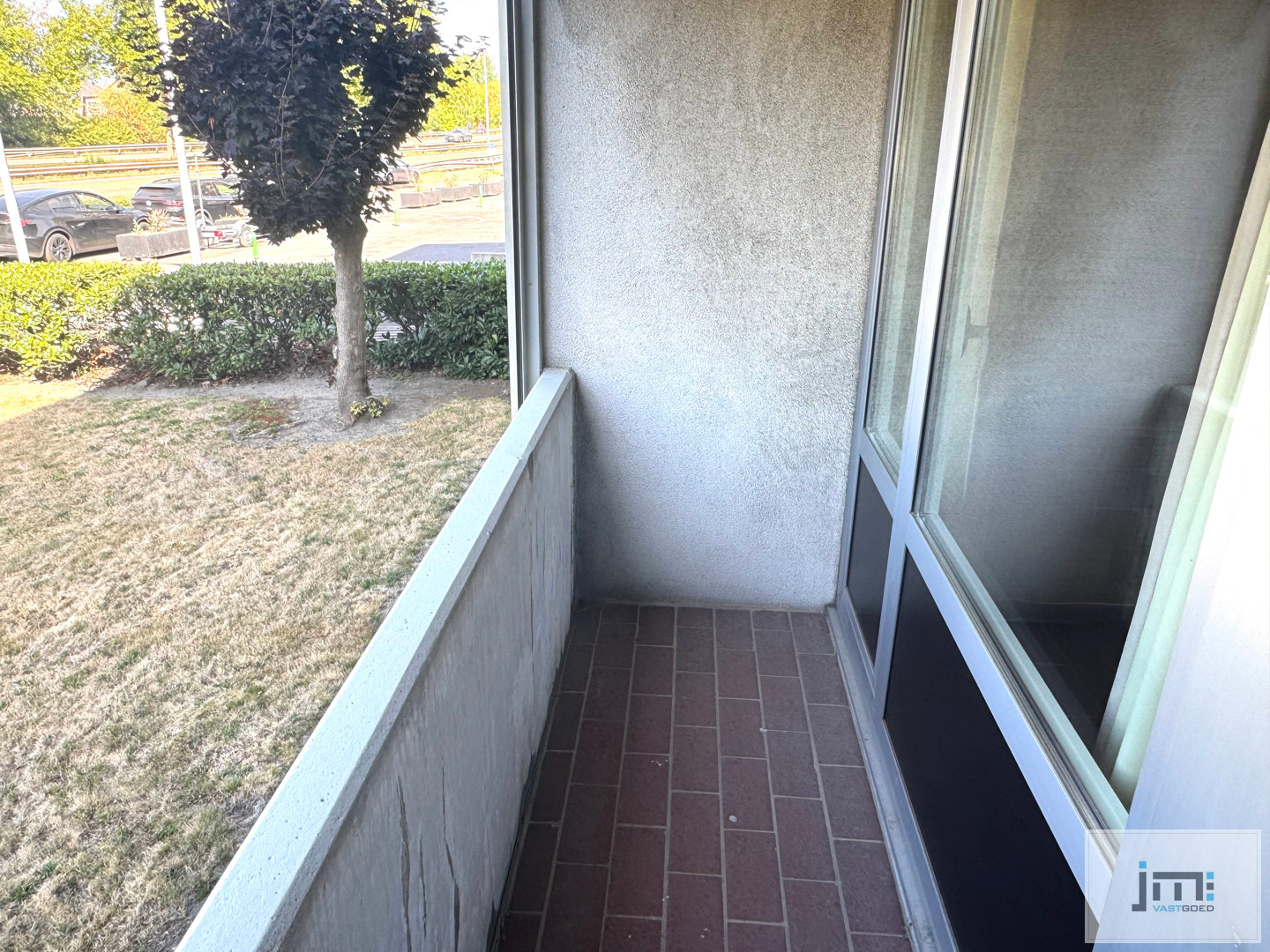 Gelijkvloers appartement met ruim terras en garage - foto 5