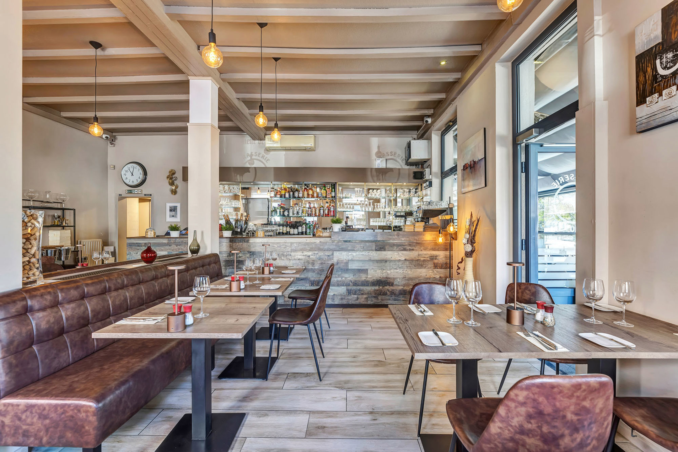 Commercial for sale in Molenbeek-Saint-Jean - photo 4