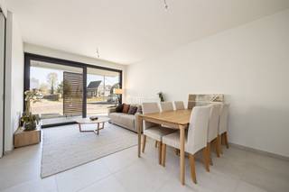 Vous êtes à la recherche d'une maison de retraite moderne et prête à être emménagée dans le centre de Werchter ? Cette toute...