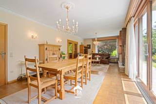 Deze vrijstaande woning met loods ligt op een prachtig perceel van 27a 22ca in het groen, net buiten het centrum van Hechtel en toch in de...