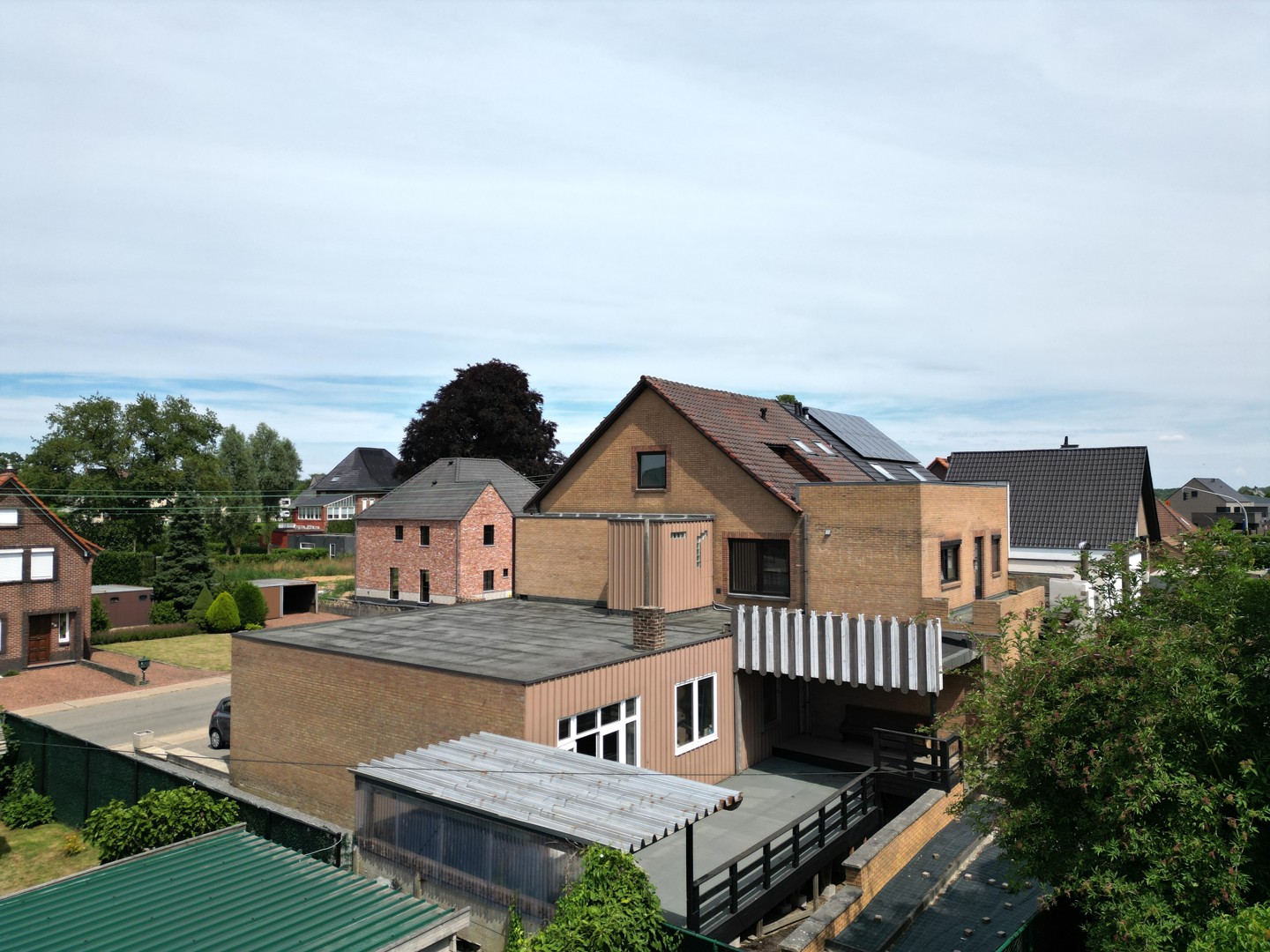 Commercial for sale in Dilsen-Stokkem with 3 bedrooms - photo 2