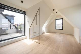 Stijlvol PENTHOUSE met 2 slaapkamers en terras - DUINENWATEROp wandelafstand van het centrum van Knokke-Heist, in de recente en geliefde wijk...