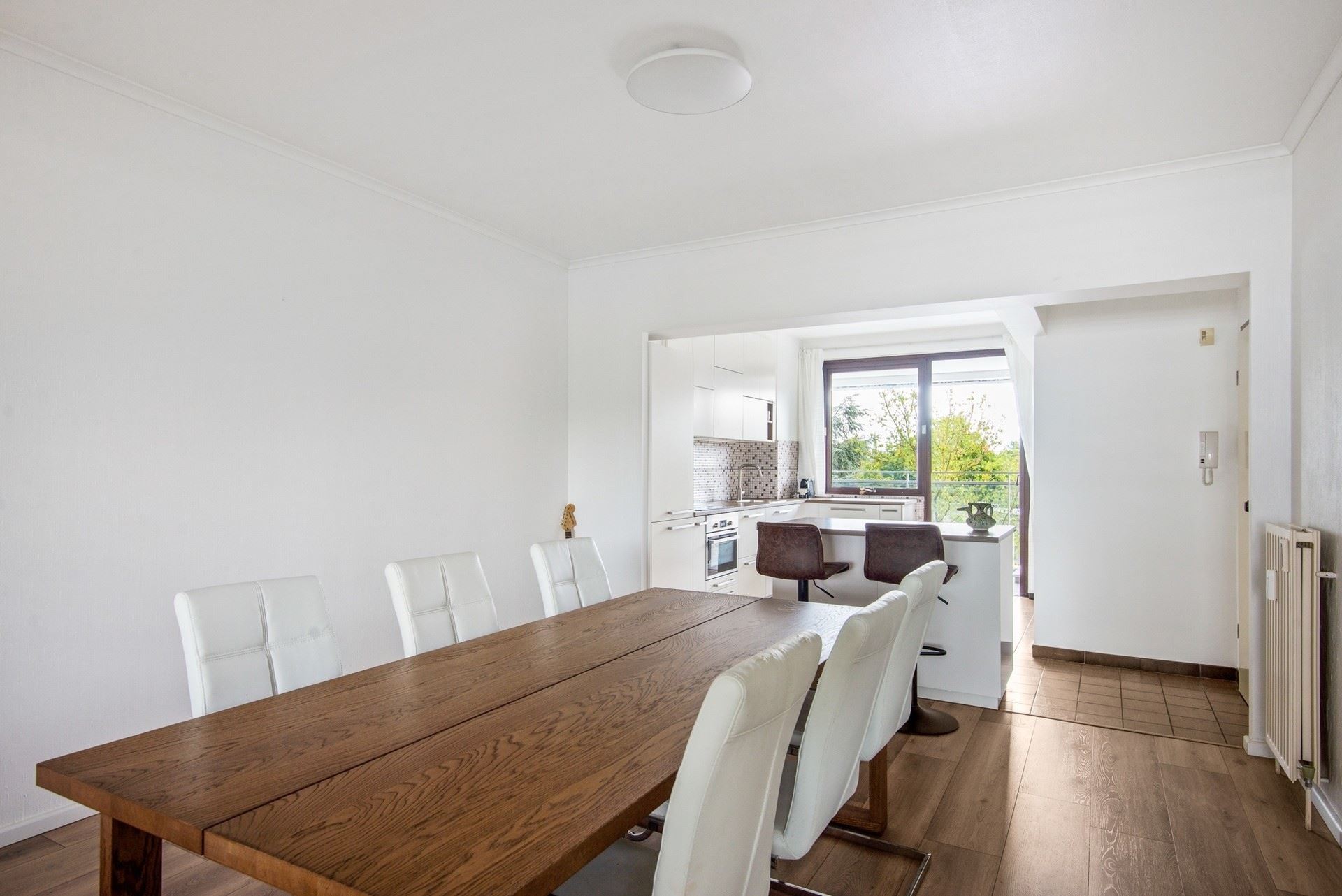 Ruim 2 slpk appartement met auotstaanplaats nabij Middelheim - foto 5