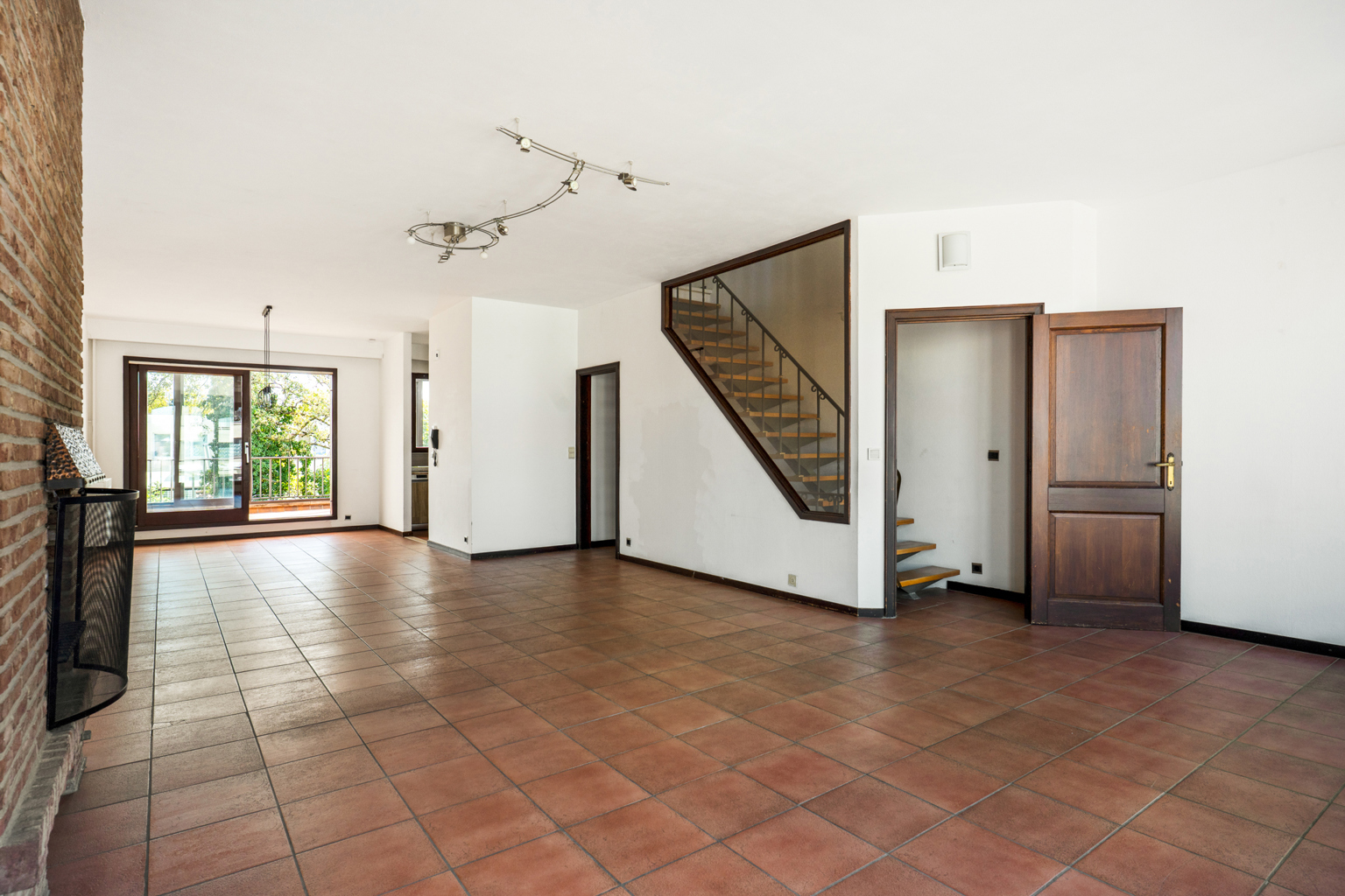 Huis te koop in Merksem met 4 slaapkamers - foto 3