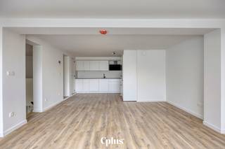 Deze recent gerenoveerde residentie situeert zich in het hart van de Arteveldestad op 5min wandelen van het bruisende stadscentrum.In de directe...