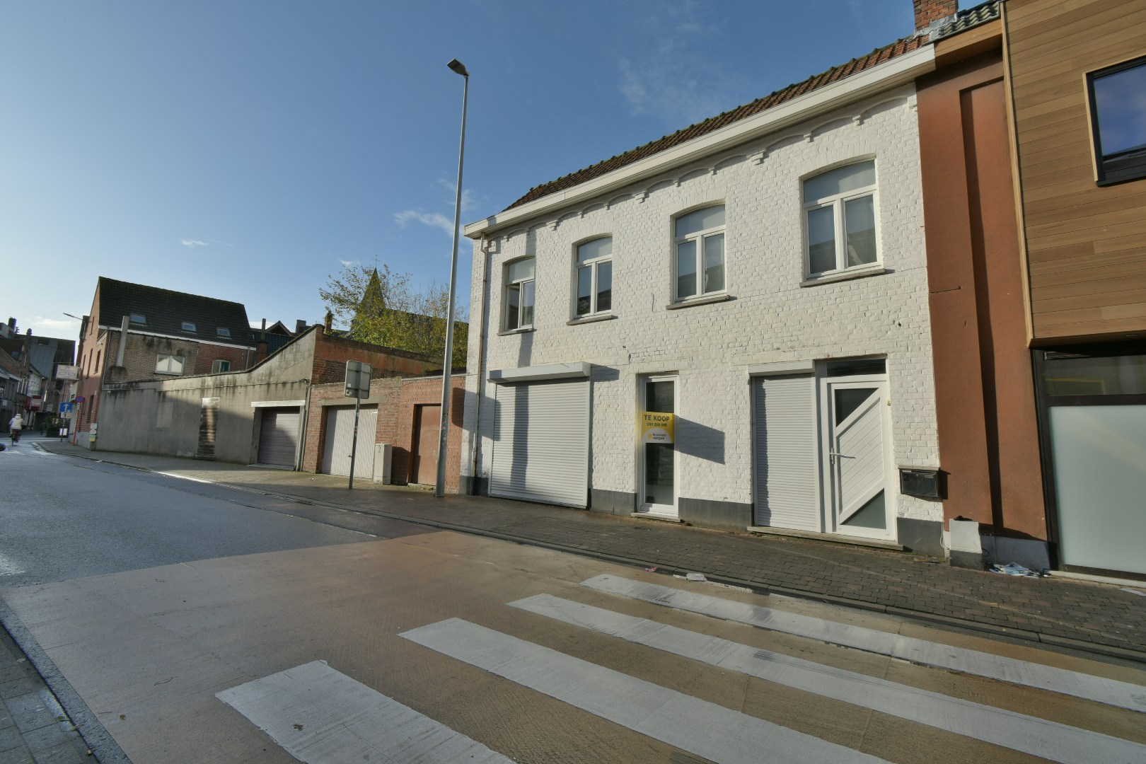 Rustig en centraal gelegen woning in Torhout! - foto 1