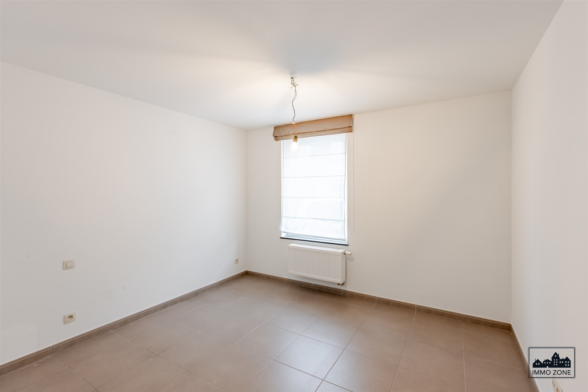 Gelijkvloers modern appartement in centrum Wetteren - foto 2