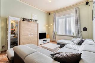 This ready-to-move-in luxury terraced house combines a very central location with lots of space and practical features.<br /><br />Located near the center, schools and the station, you can enjoy excellent accessibility and everyday amenities within easy reach.<br /><br />Through the entrance hall, you enter the cozy living room with a fireplace that connects to an extremely practical kitchen with dishwasher. There is also a separate toilet, a small cellar with a water softener and a dehumidifier.<br /><br />On the 1st floor, there is a laundry room with a separate toilet and built-in cupboards.<br /><br />On the first floor, there is a super large bathroom with a double sink, shower (hammam) and a jacuzzi. There is also a master bedroom with built-in wardrobes.<br /><br />On the 2nd mezzanine, there is a spacious covered indoor terrace.<br /><br />The second floor has 2 more bedrooms. Including 1 large one with shower, sink and built-in cupboards.<br /><br />The air conditioning and the stairlift are additional features of this highly furnished home.<br /><br />Thanks to its spacious layout and very convenient location, between the market, marina and the beach, this is the ideal home for families or those looking for lots of storage space.<br /><br />As well as easy accessibility via public transport, the station and major access roads.<br /><br />You can consult Dewaele DIY's general terms and conditions at any time via dewaele.com<br /><br />Register of measures: no