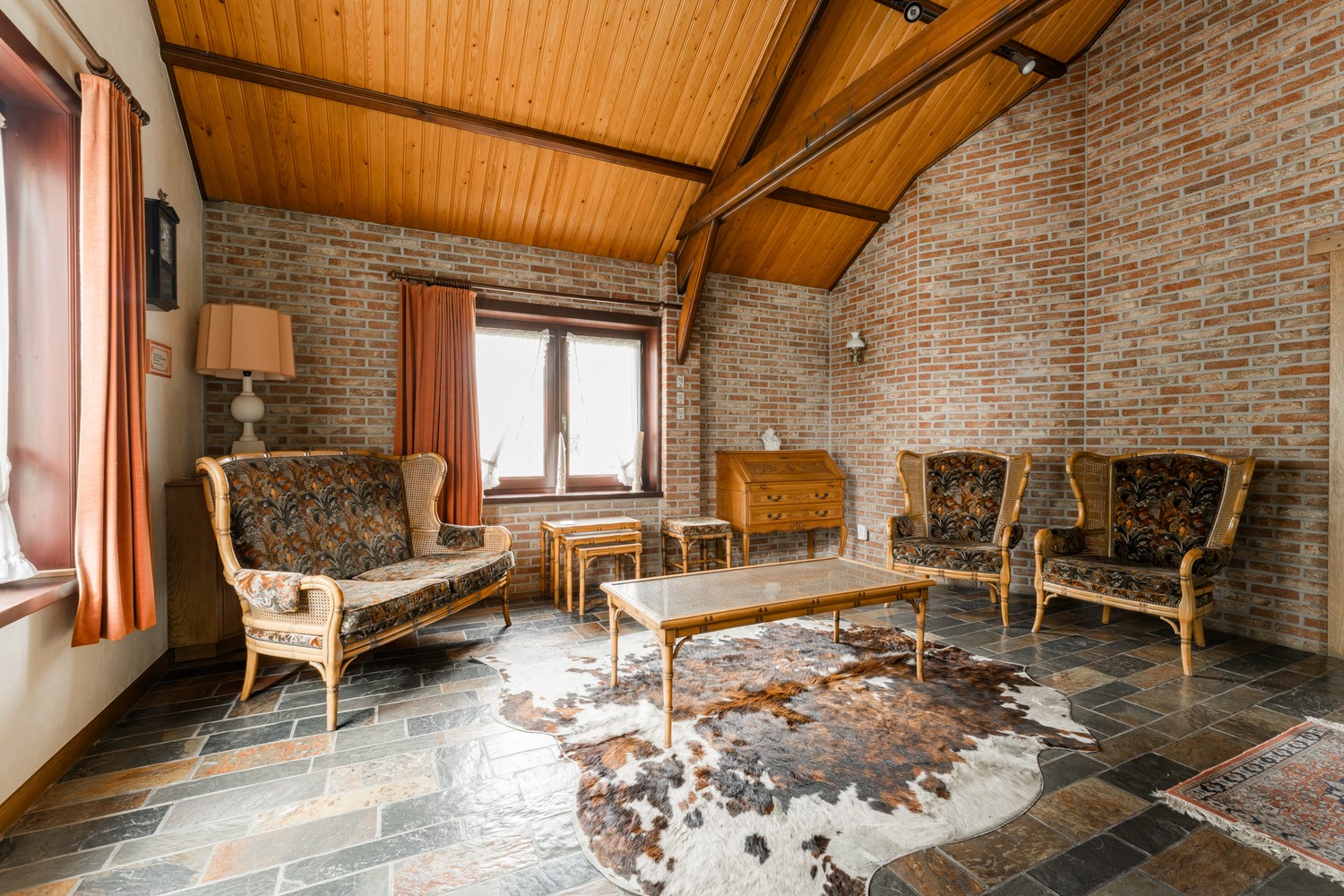 Karaktervolle woning in het centrum van Hamont met een mooi perceel grond - foto 5