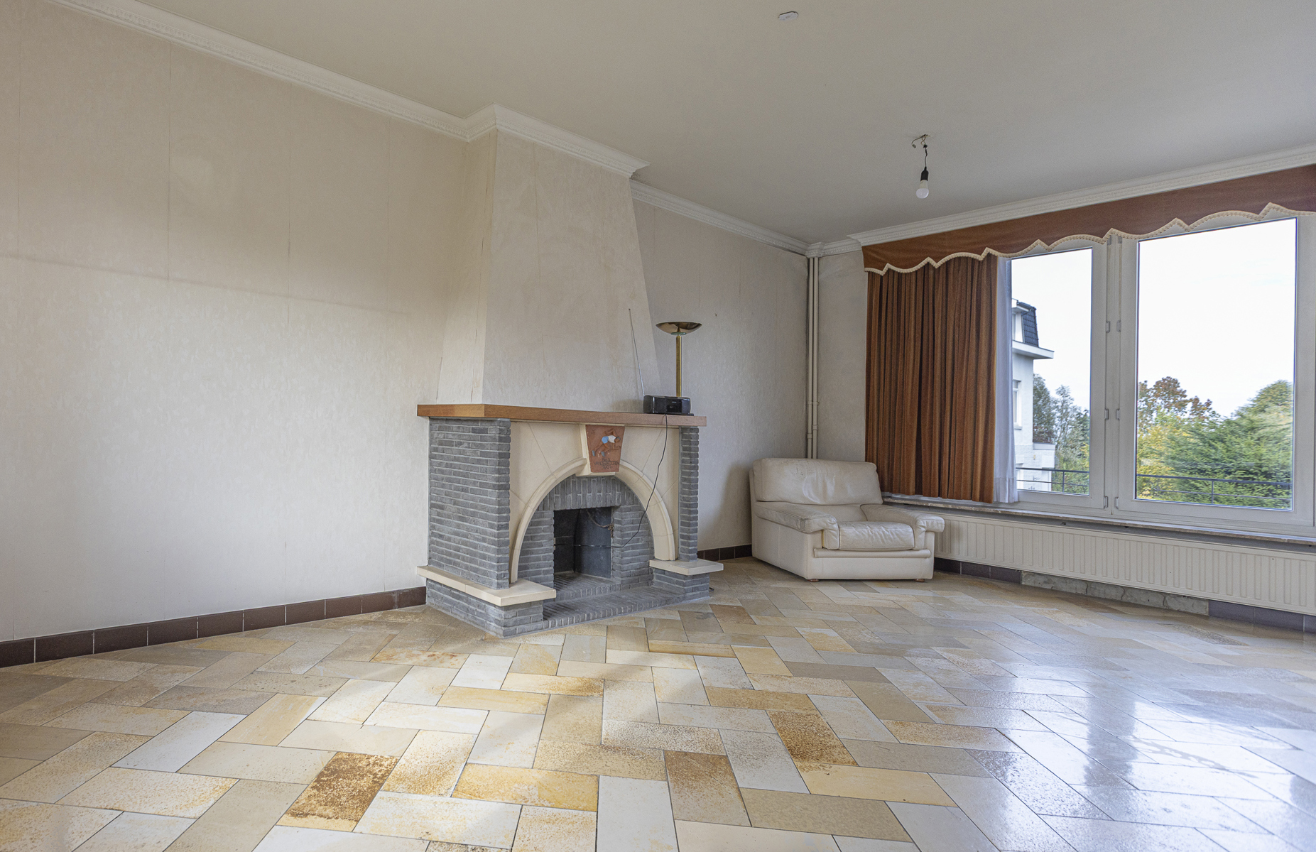 Gezinswoning met leuke tuin, garage en 3 slaapkamers. - foto 4