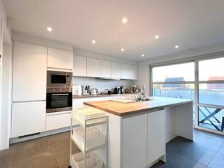 COUP DE CŒUR !! APPARTEMENT SPACIEUX avec 2 TERRASSES et 2 CHAMBRES.Finitions avec des matériaux de QUALITÉ. Possibilité d’acheter un garage box en...