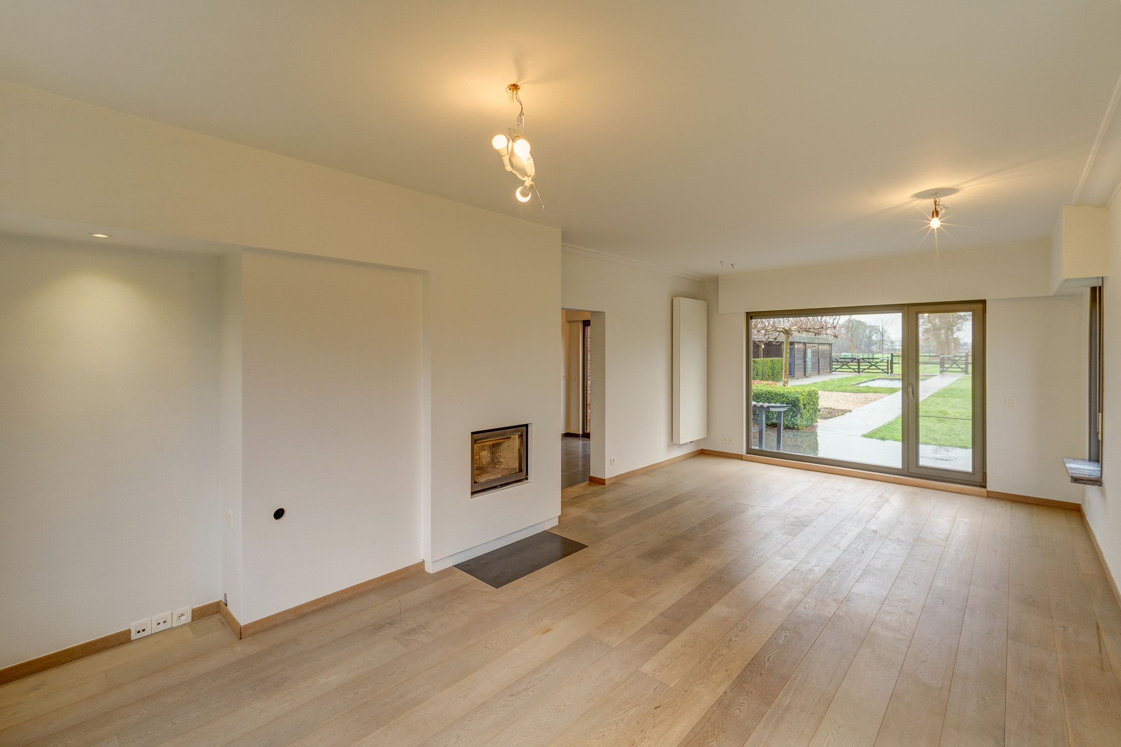 Ruime huurwoning met 4 slpk en grote tuin in Larum (Geel) - foto 4