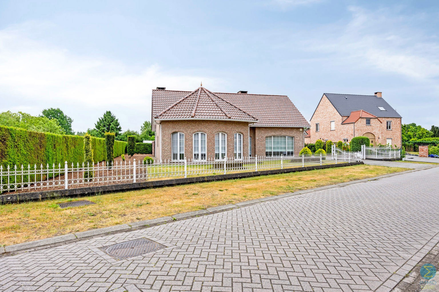 Instapklare laagbouwwoning op perceel van 1903m² - foto 2