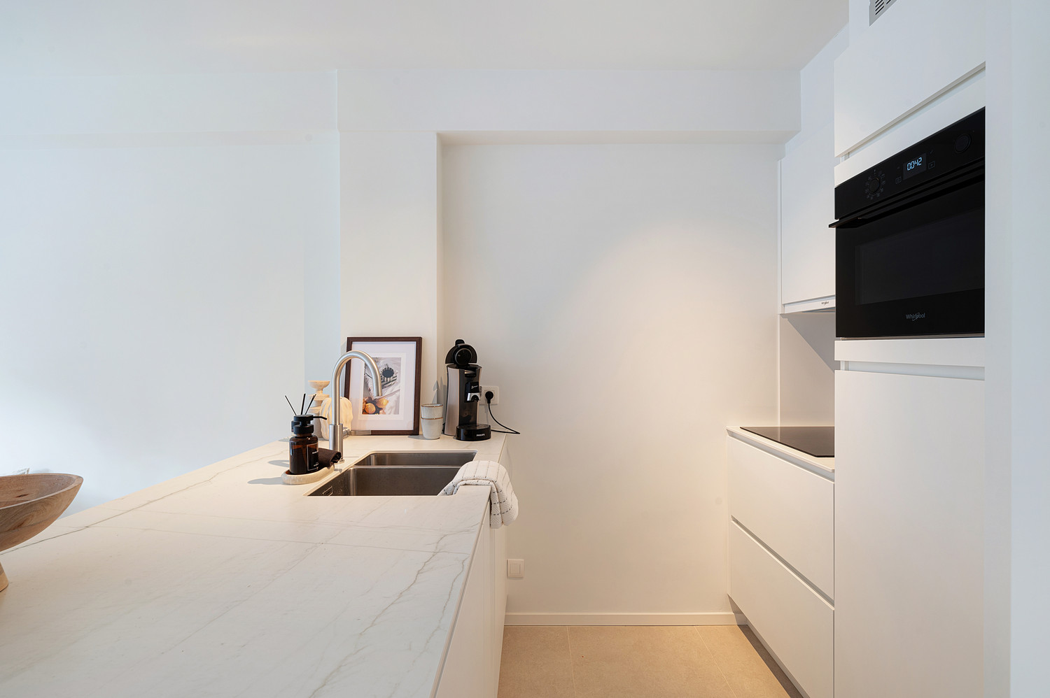 Vernieuwd en energiezuinig appartement vlakbij de Zeedijk - foto 4