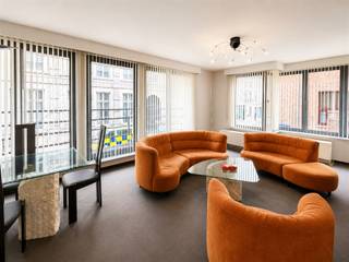 Ruim appartement met 2 slaapkamers, terras en garage in hartje MechelenDit lichtrijke appartement van ca. 90 m² is ideaal gelegen in het centrum van...