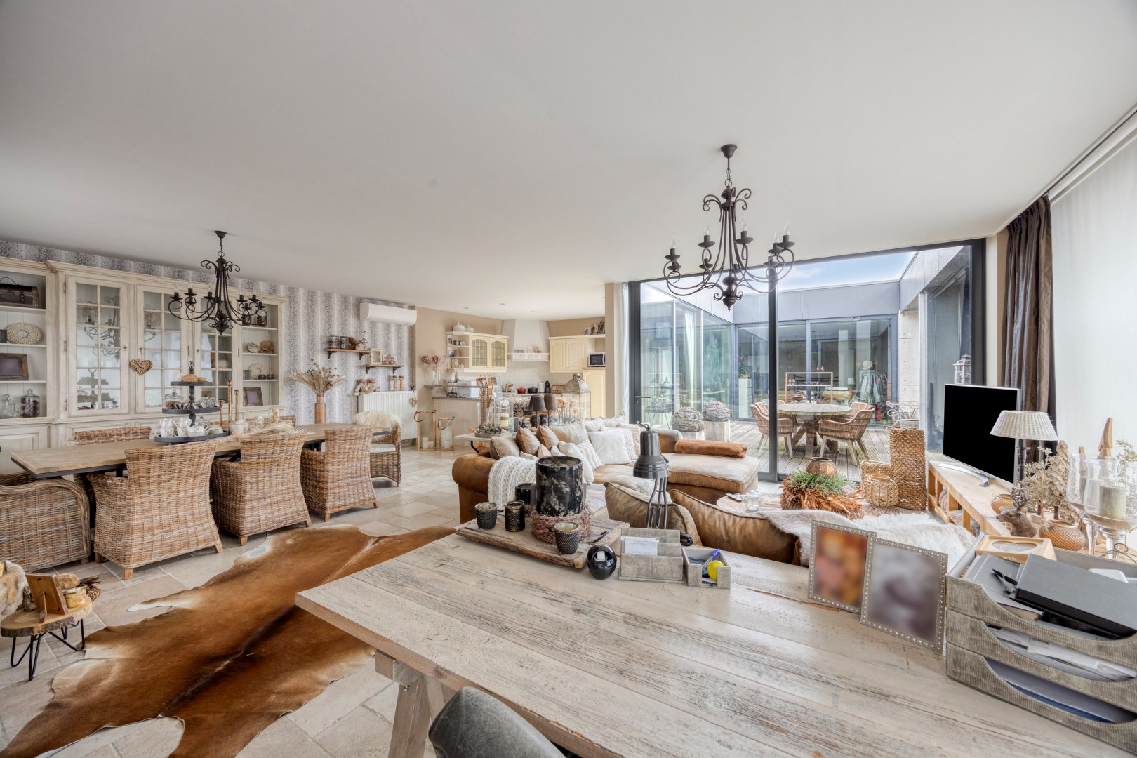 Zeer ruim appartement met 3 slpk. in Geel - foto 4