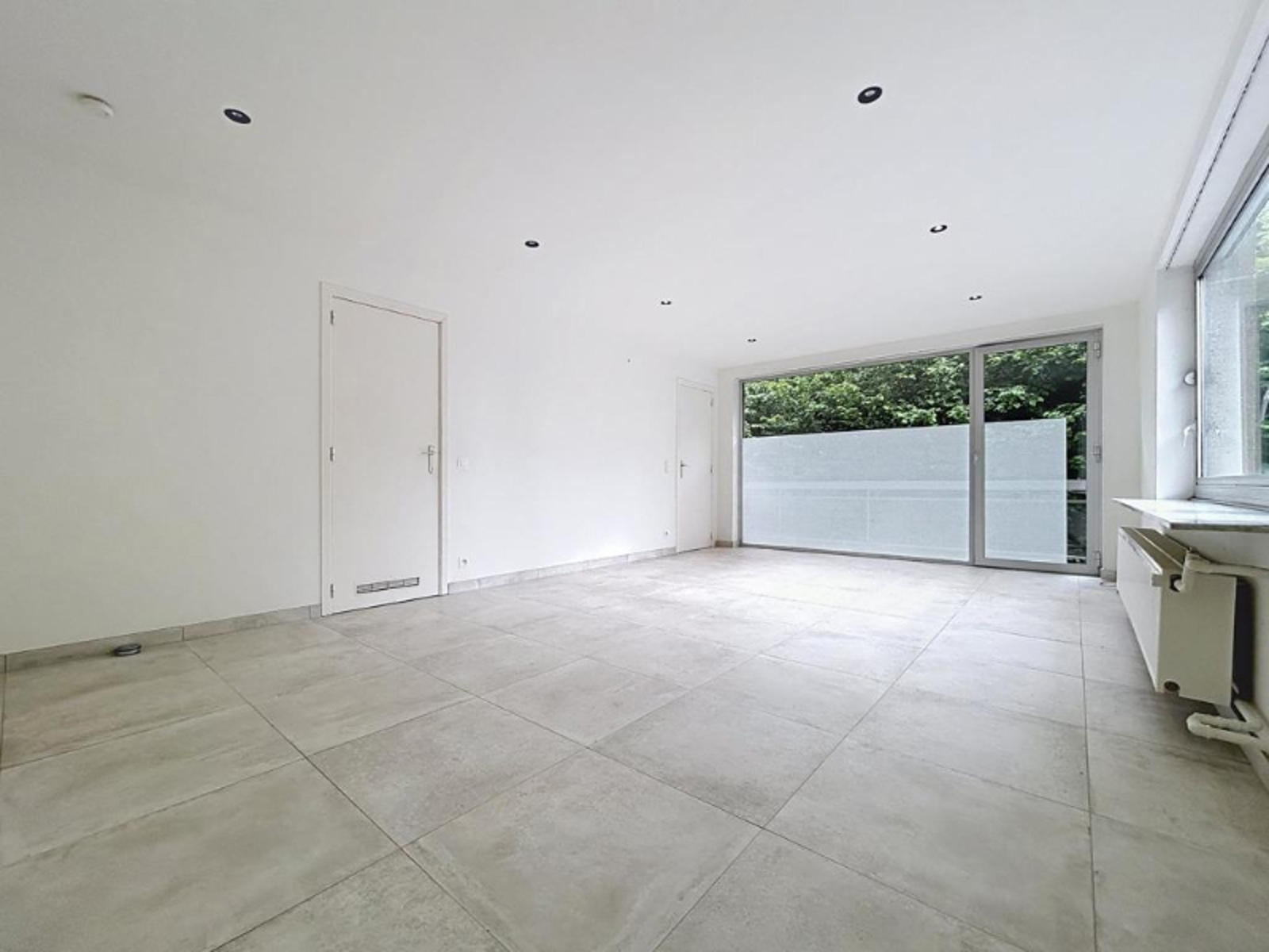 Apartment for sale in Roeselare with 1 bedroom - photo 4