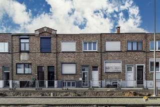 Lakborslei 411 - Deurne Gerenoveerde confortawoning (80 m²) met 3 slaapkamers en tuin (28 m²) in Deurne. Op een centrale locatie met openbaar...