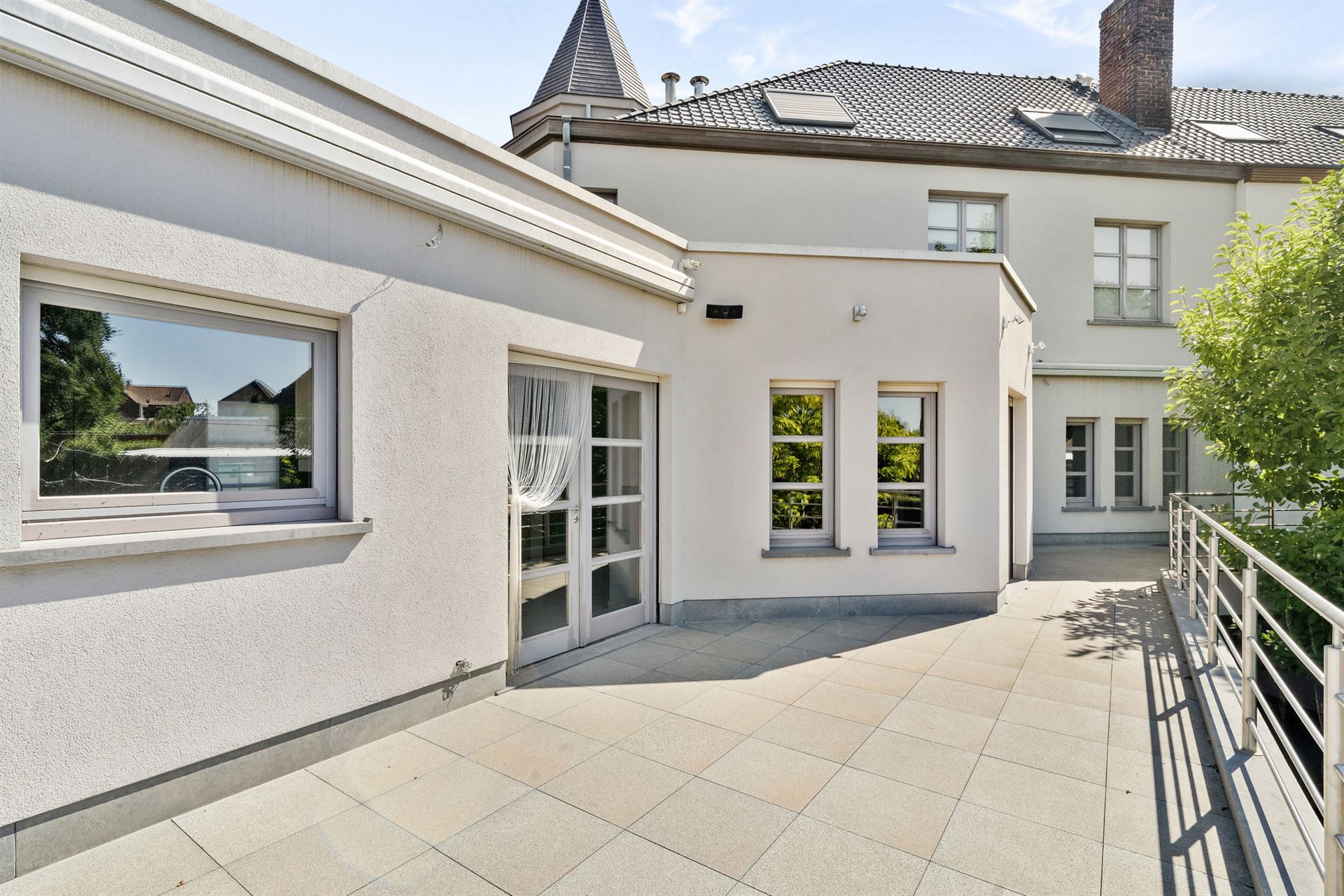 Handelspand met woonst op commerciële toplocatie - foto 5