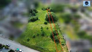 GOED GELEGEN GROND VOOR GESLOTEN BEBOUWINGLot 2 : A894p met opp. 9a46.Dit perceel, gelegen tussen huisnummers 47 en 49 heeft een breedte van +/- 6m...