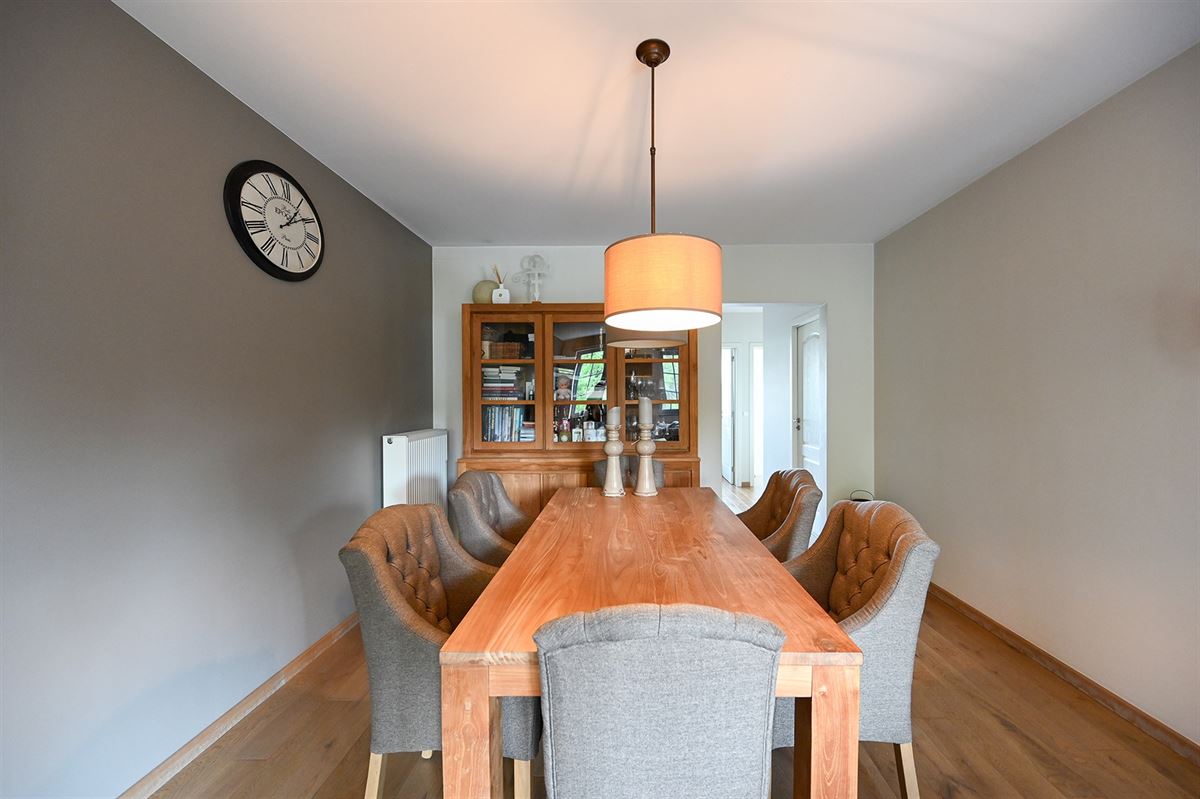 Stijlvol appartement met 2 slaapkamers, 2 terrassen en garageplaats - foto 5