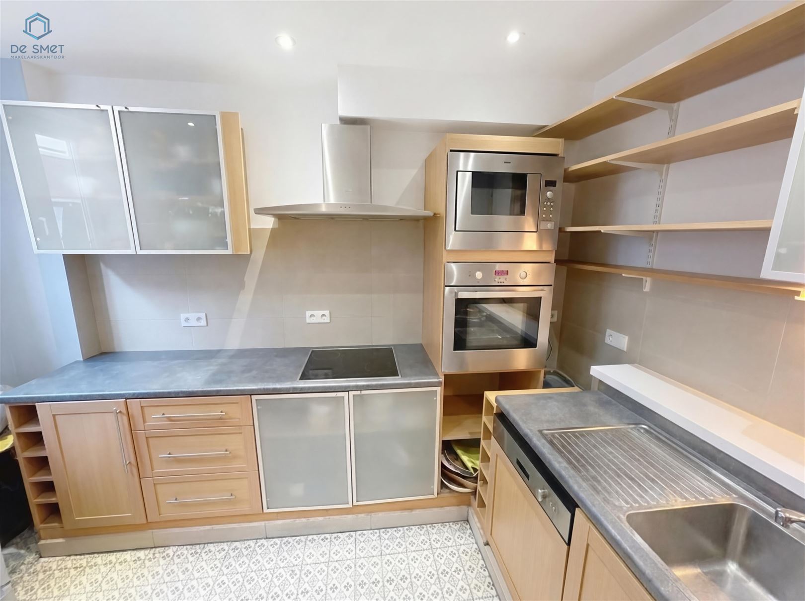 Charmante stadswoning met 4 slaapkamers, terras en diepe tuin op wandelafstand van het centrum van Geraardsbergen - foto 3