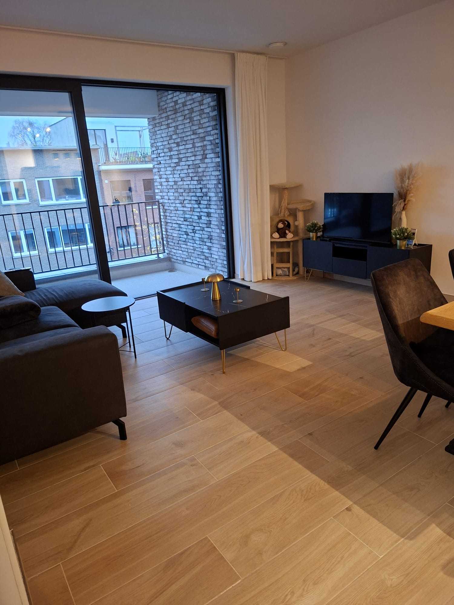 Appartement te koop in Wilrijk met 1 slaapkamer - foto 1