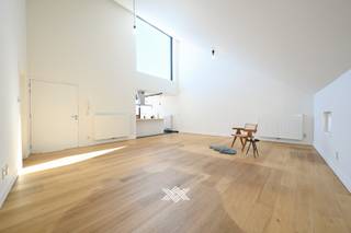 PRAKTISCH: Bezoeken voor deze eigendom verlopen uitsluitend via mijnhuurprofiel.be. Telefoneren om een afspraak te maken is helaas niet...