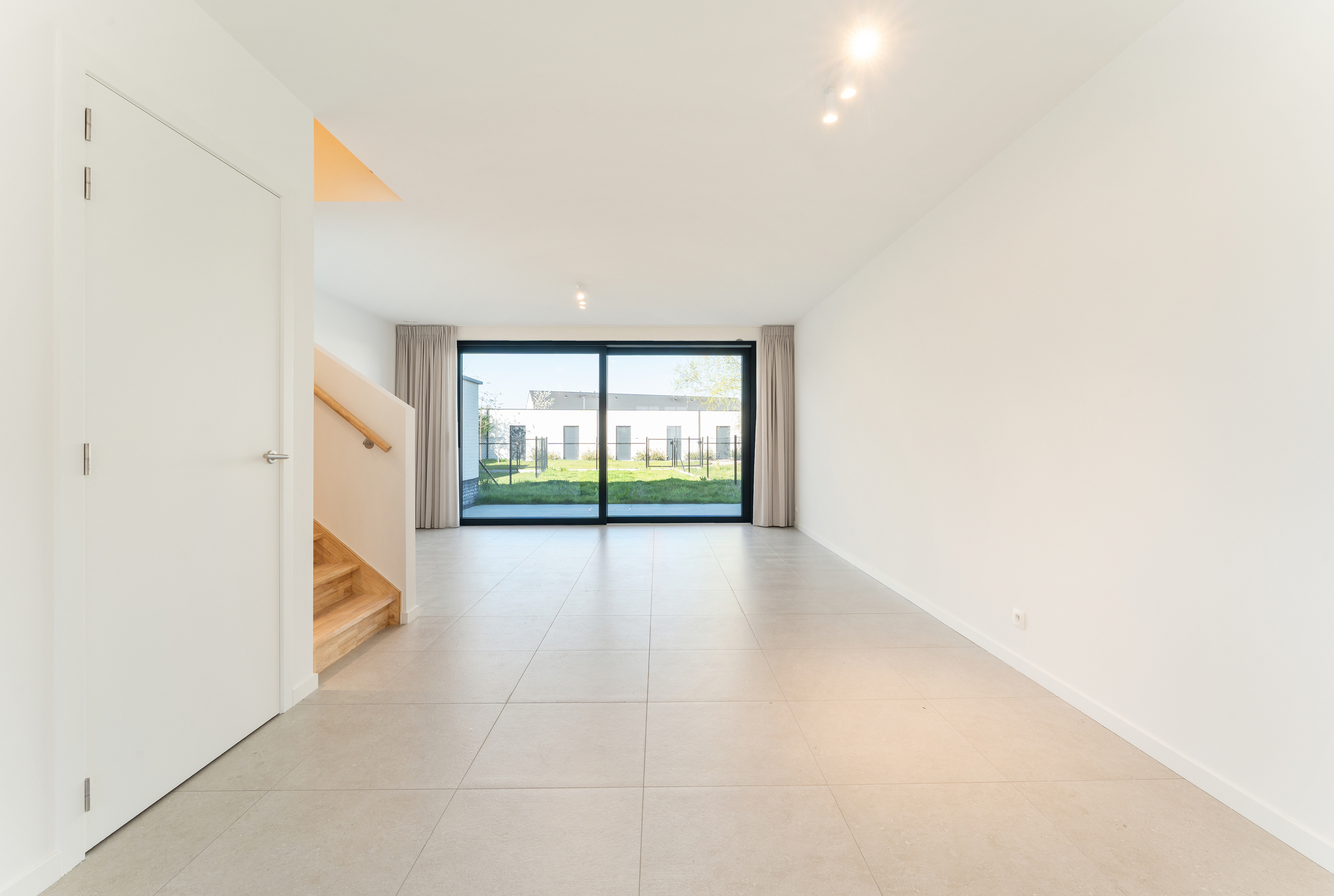 Nieuwbouwwoning te huur in Deerlijk met garage - foto 2