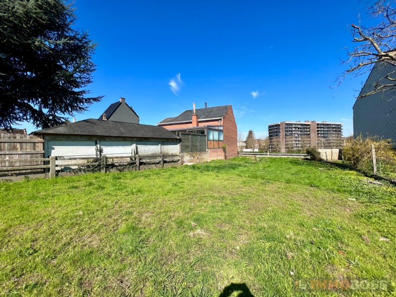 Mooi gelegen perceel bouwgrond (711m2) nabij centrum van Ronse - photo 3