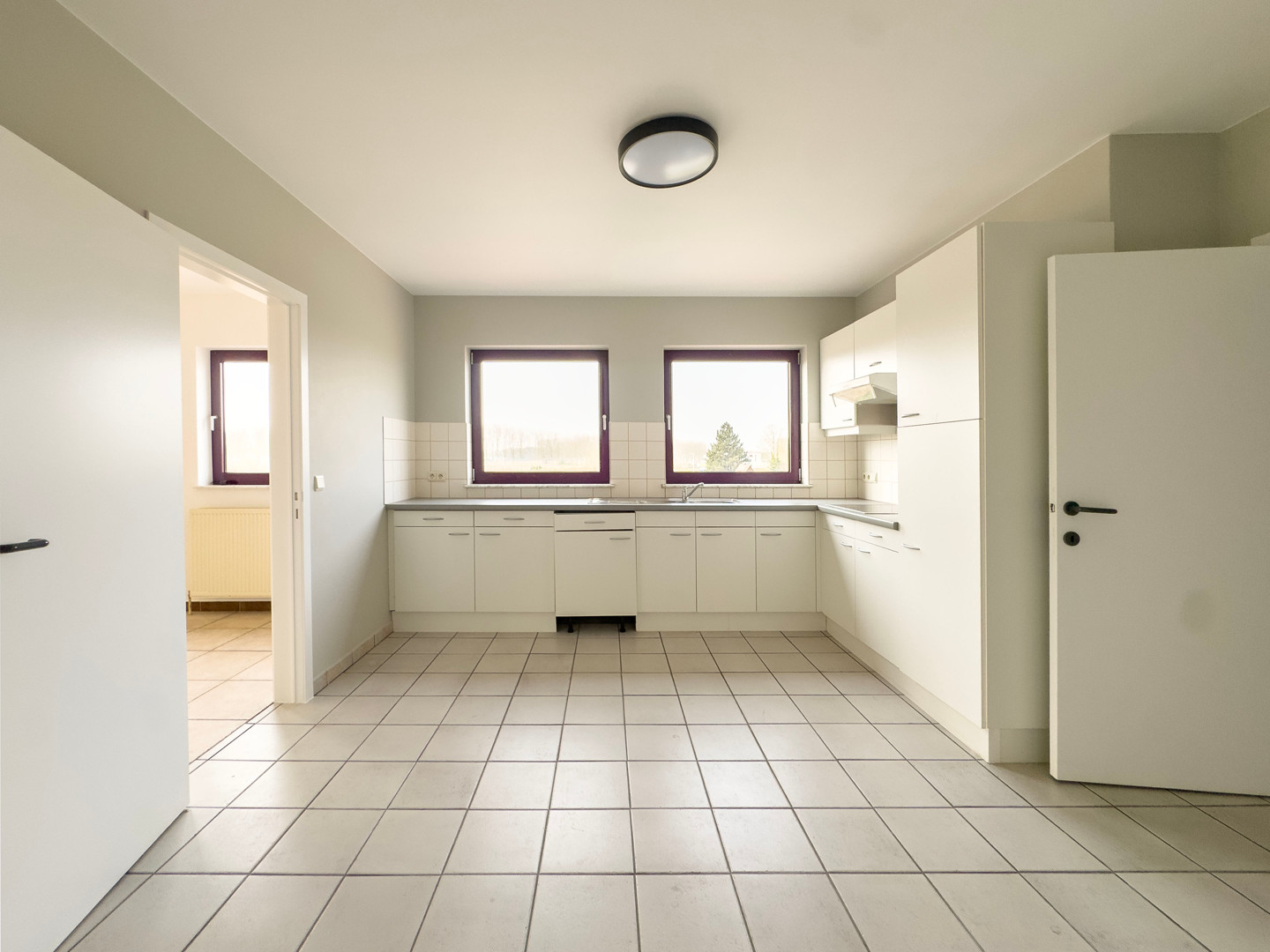 Te koop – Ruim appartement met 3 slaapkamers in Statiestraat 5, Moerbeke-Waas - foto 4