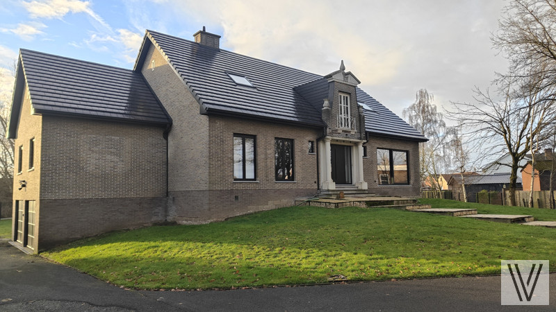 Karaktervolle woning met ruime tuin - foto 2