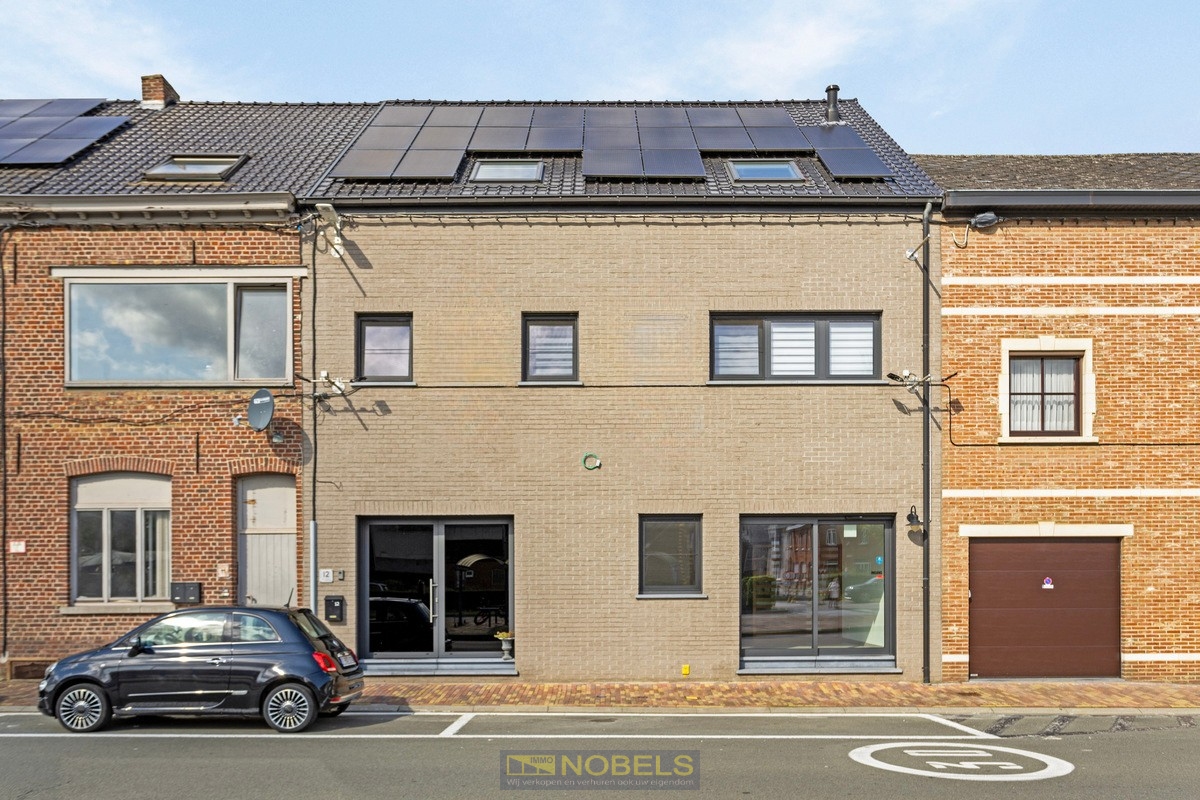 Te huur: veelzijdig handelspand met woonst en tuin in Brakel - foto 1