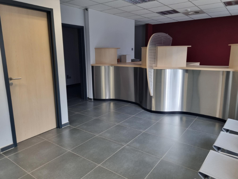 Commercial for rent in Berlaar - photo 2